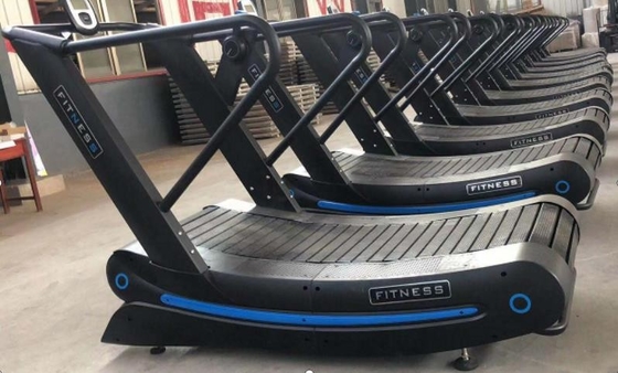 attrezzatura curva commerciale della palestra della pedana mobile della metropolitana di 3mm che esegue area 1500*440mm