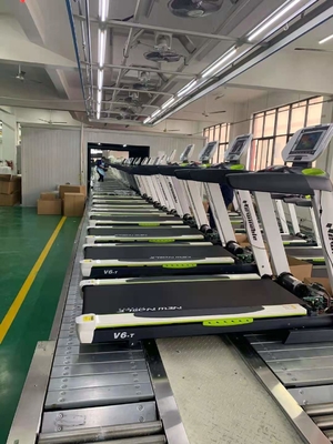 Piegatura LCD dello schermo che esegue il carico 150kg dell'attrezzatura della palestra della pedana mobile della macchina